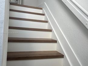 10738 NW 80th Ln, Doral FL 33178