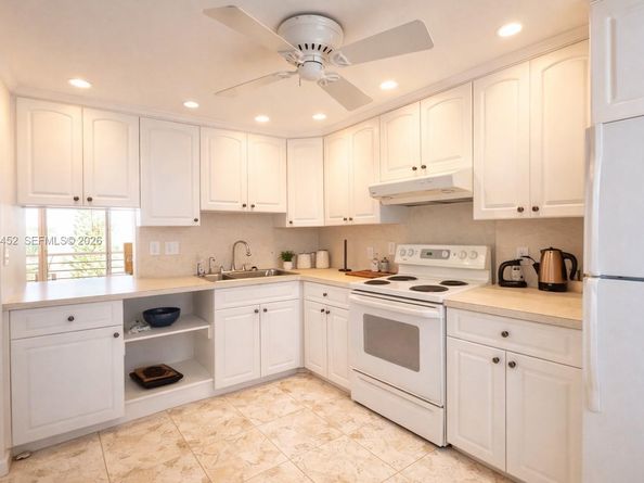1425 Atlantic Shores Blvd 501, Hallandale Beach FL 33009