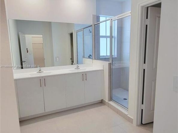 12010 NW 47th Mnr, Coral Springs FL 33076