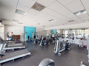 3675 N Country Club Dr 1610, Aventura FL 33180