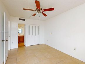 3675 N Country Club Dr 1610, Aventura FL 33180