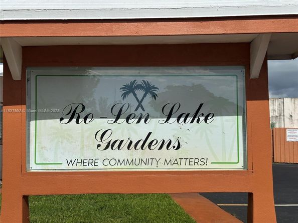 920 SW 11th Ave 12A, Hallandale Beach FL 33009