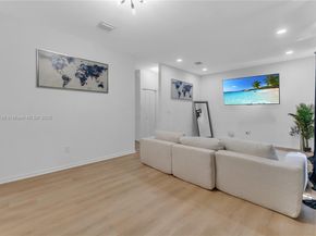 3529 NW 29th Pl, Lauderdale Lakes FL 33311