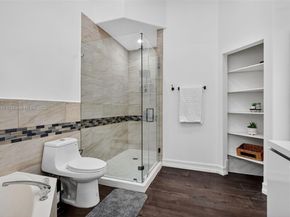 16432 NW 12th St, Pembroke Pines FL 33028