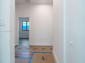 4518 NW 4th St, Miami FL 33126