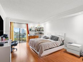 20281 E Country Club Dr 909, Aventura FL 33180