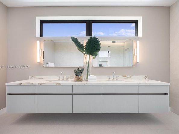 98 SW 28th Rd 1, Miami FL 33129