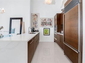 465 Brickell Ave 4106, Miami FL 33131