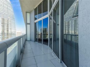 465 Brickell Ave 4106, Miami FL 33131