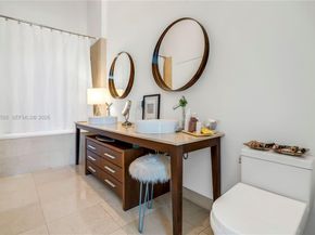 465 Brickell Ave 4106, Miami FL 33131