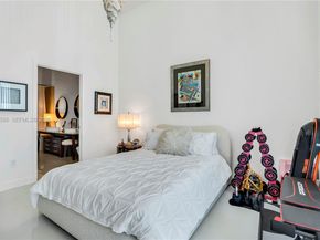 465 Brickell Ave 4106, Miami FL 33131