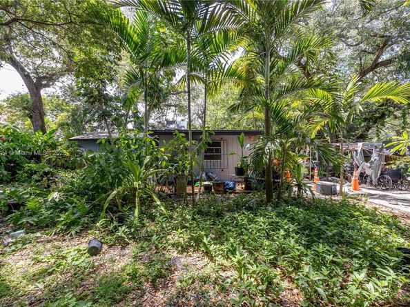 14350 NE 8th Ave, North Miami FL 33161