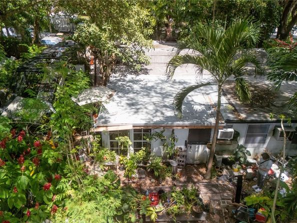 14350 NE 8th Ave, North Miami FL 33161