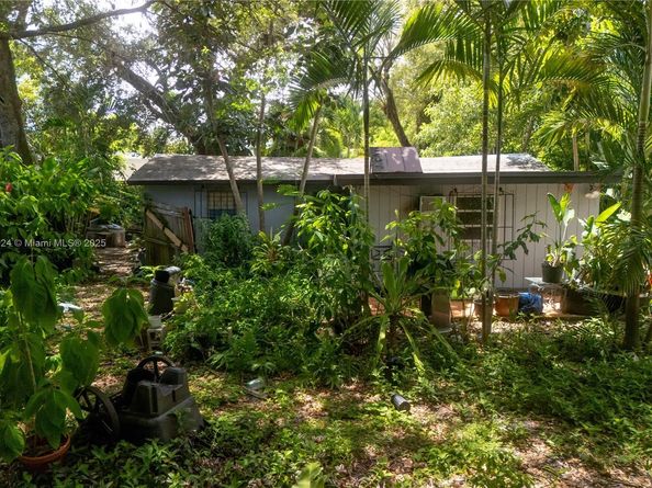 14350 NE 8th Ave, North Miami FL 33161