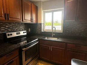 221 Meridian Ave 309, Miami Beach FL 33139