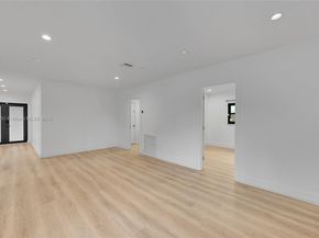 6206 White Oak Ln, Tamarac FL 33319