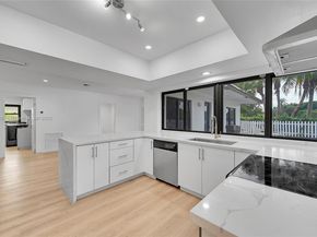 6206 White Oak Ln, Tamarac FL 33319