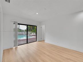 6206 White Oak Ln, Tamarac FL 33319