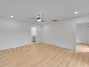 6206 White Oak Ln, Tamarac FL 33319