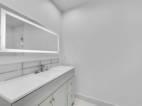 6206 White Oak Ln, Tamarac FL 33319