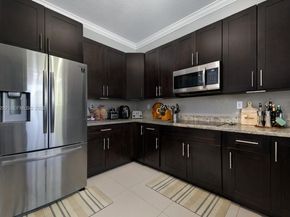 19781 SW 84th Ct, Cutler Bay FL 33189