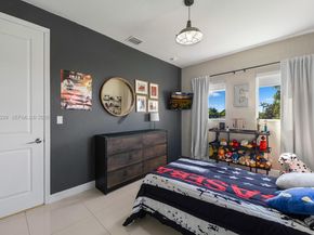 19781 SW 84th Ct, Cutler Bay FL 33189