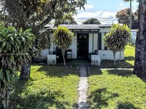 1950 Service Rd, Opa-Locka FL 33054