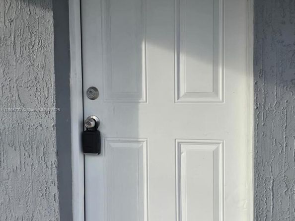 719 21st St, West Palm Beach FL 33407