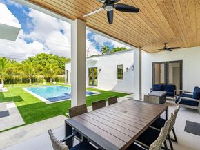 5928 SW 69th Ave, Miami FL 33143
