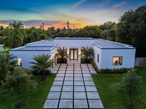 5928 SW 69th Ave, Miami FL 33143