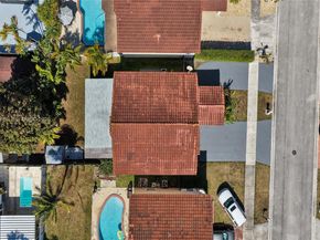 15502 SW 137th Pl, Miami FL 33177