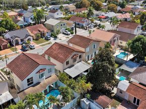 15502 SW 137th Pl, Miami FL 33177