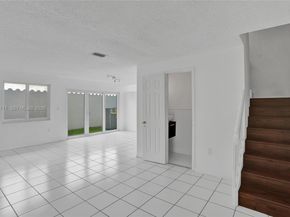 15502 SW 137th Pl, Miami FL 33177