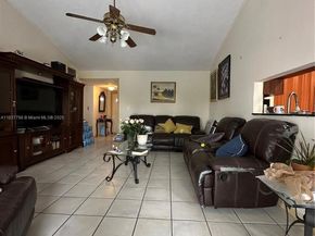 12012 SW 110th St Cir N, Miami FL 33186