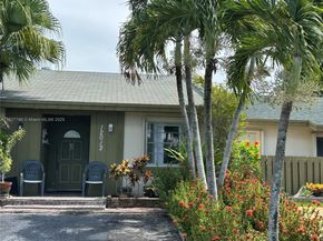12012 SW 110th St Cir N, Miami FL 33186