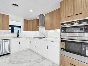 4861 NW 5th St, Plantation FL 33317