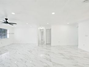 4861 NW 5th St, Plantation FL 33317