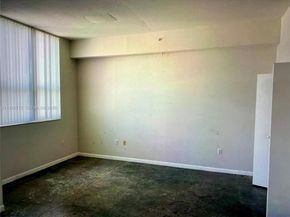 133 NE 2nd Ave 2611, Miami FL 33132