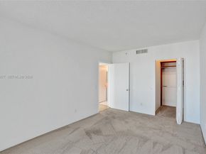 21205 Yacht Club Dr 2310, Aventura FL 33180