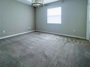 20800 NE 5th Ct, Miami FL 33179