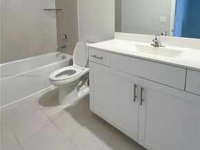 20800 NE 5th Ct, Miami FL 33179