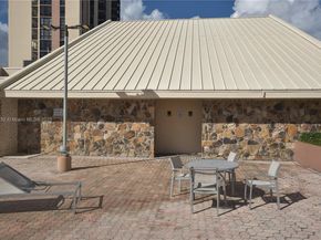 20301 W Country Club Dr 1425, Aventura FL 33180