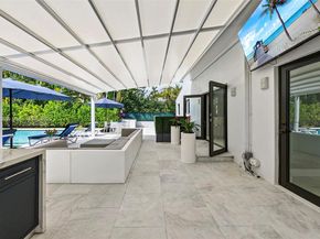 6166 Pine Tree Dr, Miami Beach FL 33140