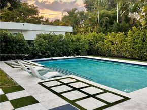 6166 Pine Tree Dr, Miami Beach FL 33140