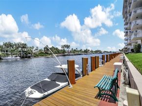 1050 Hillsboro Mile 403W, Hillsboro Beach FL 33062