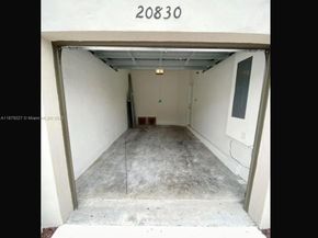 20830 NW 14th Ct, Miami Gardens FL 33169