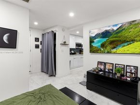 11831 SW 182nd Ter, Miami FL 33177