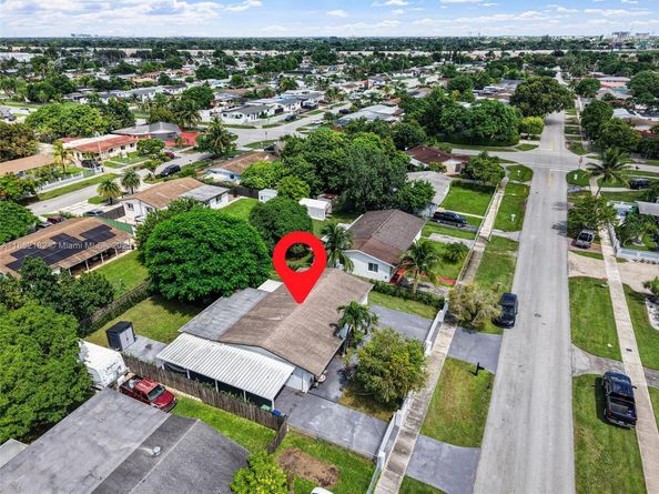 11831 SW 182nd Ter, Miami FL 33177