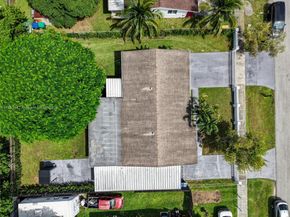 11831 SW 182nd Ter, Miami FL 33177