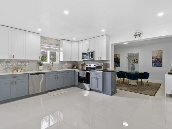 10341 SW 150th Ter, Miami FL 33176